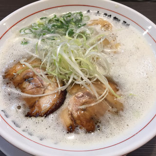 鳥豚白湯ラーメン(やまなか製麺所 Yamanakaseimenjo)