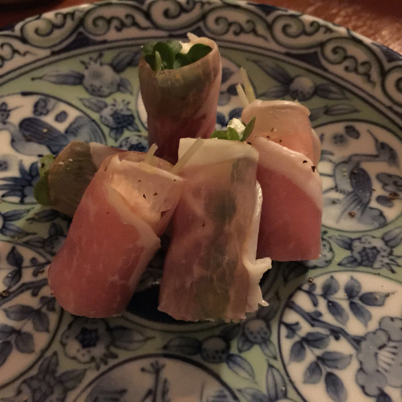 生ハムのクリームチーズ巻き(ちゃくら )