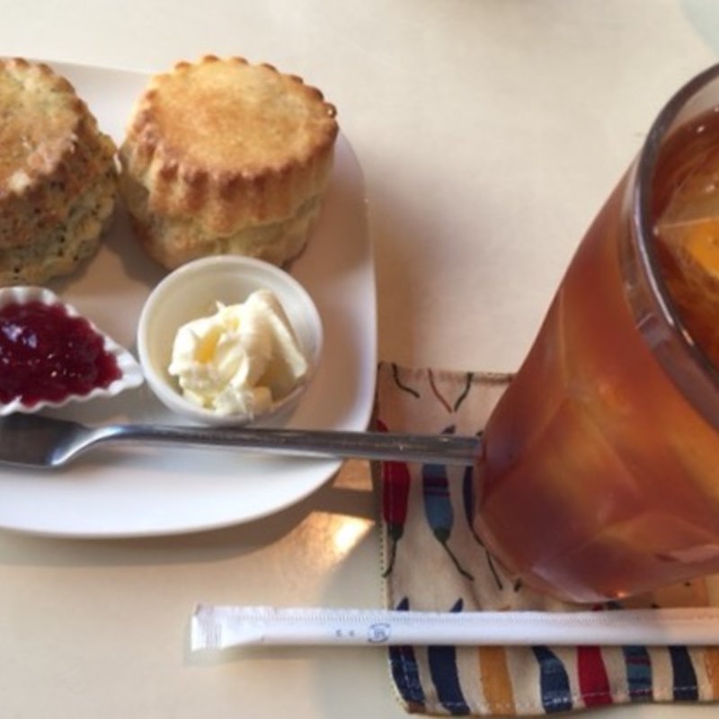 スコーンセット(カフェラルーン・ド・エスト)