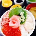 海鮮丼定食(大遠会館 まぐろレストラン )