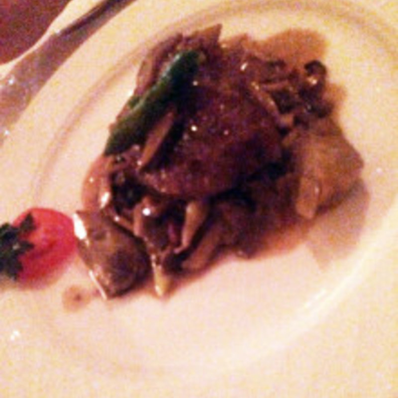 銘柄豚のソテー　アーティチョークと茸の白ワインバターソース(イル・ムリーノ ニューヨーク)