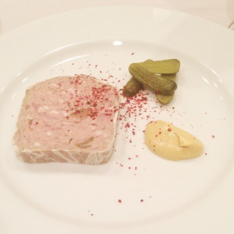 北海道チェリバレー鴨と秋田イチジクのテリーヌ(OGINO （オギノ）)