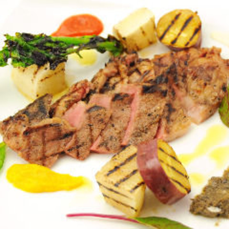 イベリコ豚の肩ロースのグリル(千住バル　ricorico )