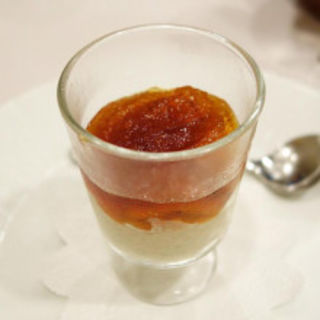 焼きトウモロコシのムースとウニ　コンソメゼリー(OGINO （オギノ）)