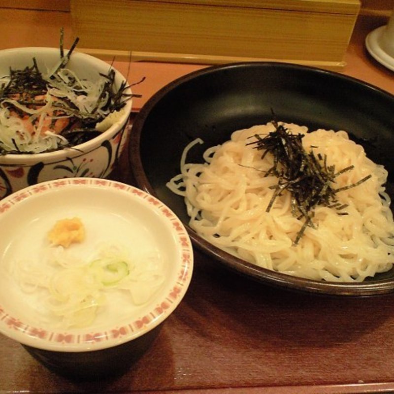 ミニサーモンセット(どんぶりキッチン)