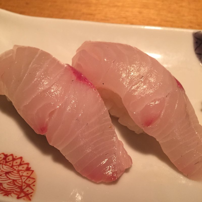 寿司 間八(鮨くいじーぬ しゃり )