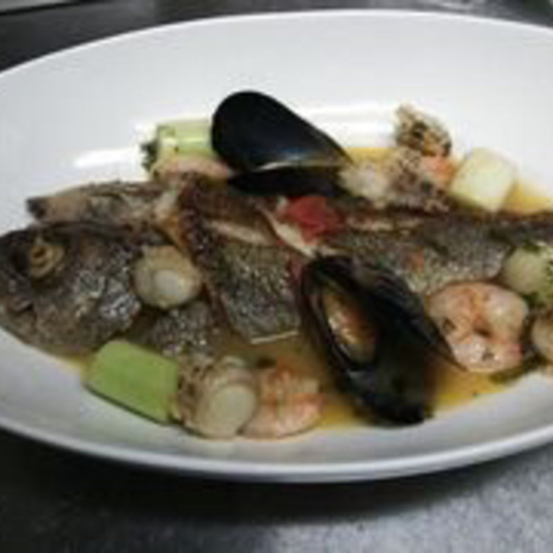 白身魚のアクアパッツァ(ロペ ナチューレ)