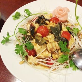 豆腐とピータンの炒めもの(ふーみん )