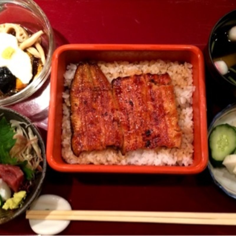 秋の御前(つきじ宮川本廛)