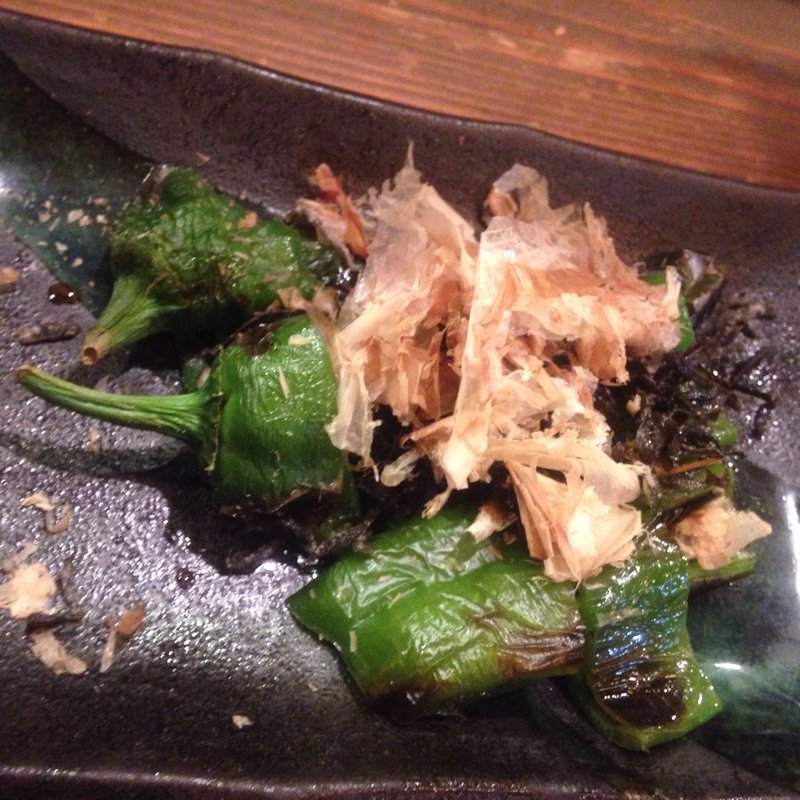 万願寺とうがらし焼(梅田日本酒バルEVISU （エビス）)