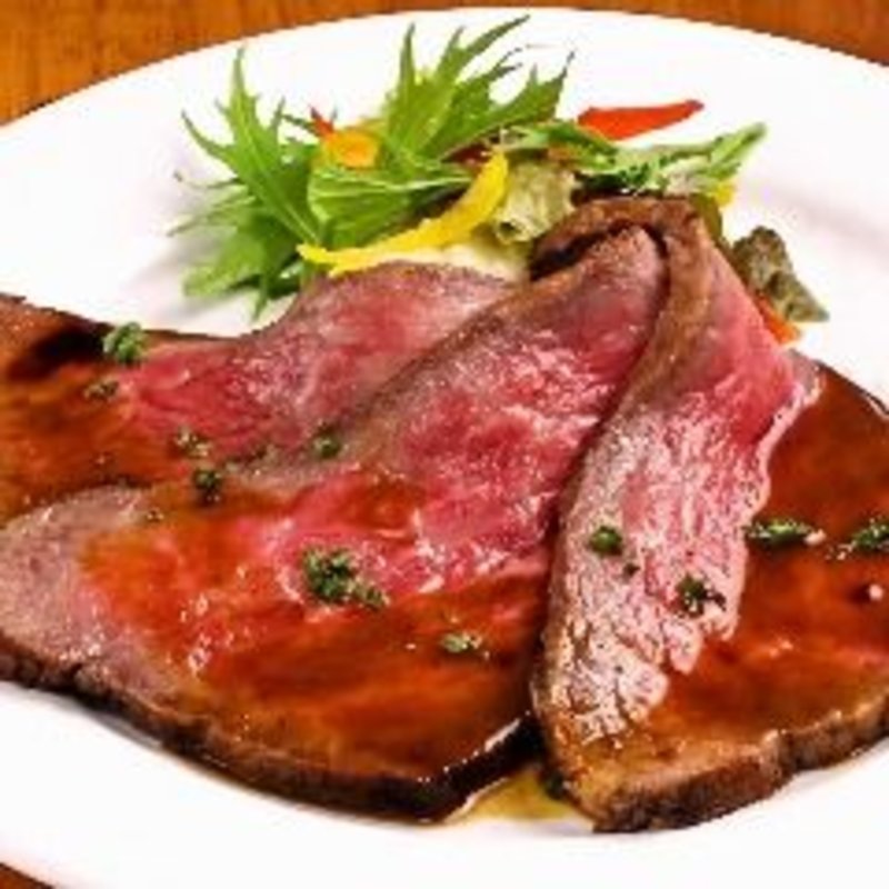 牛もも肉のローストビーフ(Italian Dining Vittoria 北千住店 （イタリアン ダイニング ヴィットリア）)