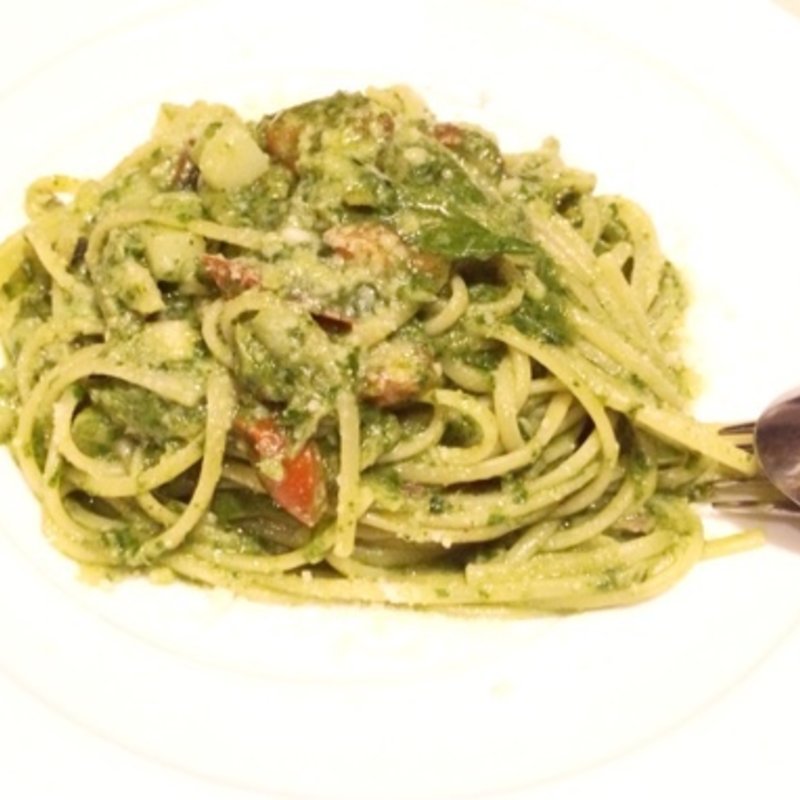 赤魚とジャガイモ　スナップエンドウのジェノベーゼソース　バベッティーネ(OLI 渋谷 （オリ）)