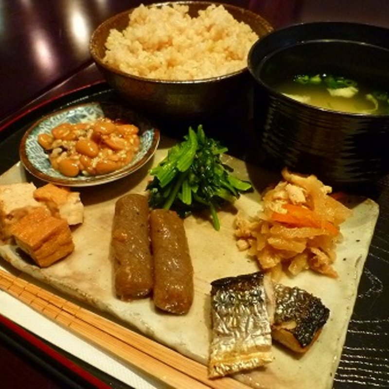 おばんざい朝ごはん(栞栞カフェ )