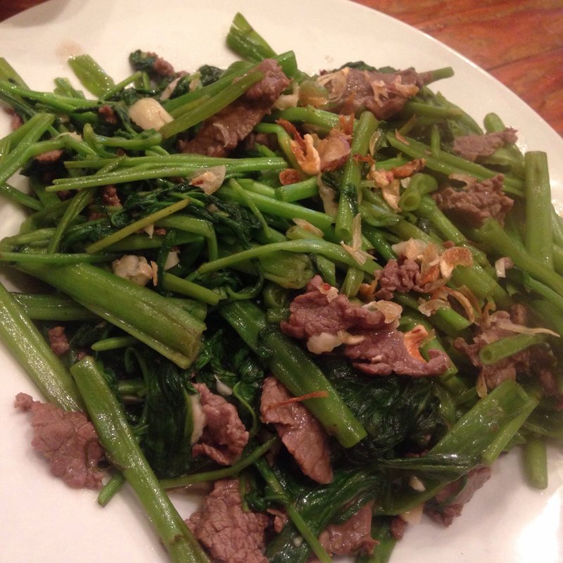 空心菜と牛肉炒め(タン・カフェ （thang cafe）)