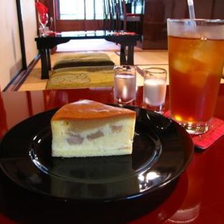 キャラメルりんごのガトーフロマージュ　(京の洋菓子工房 リモール （Limour）)