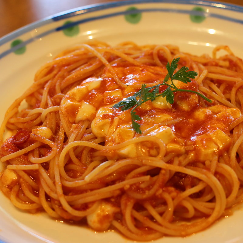 トマトとモッツァレラチーズ(ジョリーパスタ 北山田店)