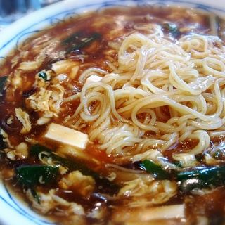 サンラータン麺(青菜 丸の内ブリックスクエア店 （チンツァイ）)