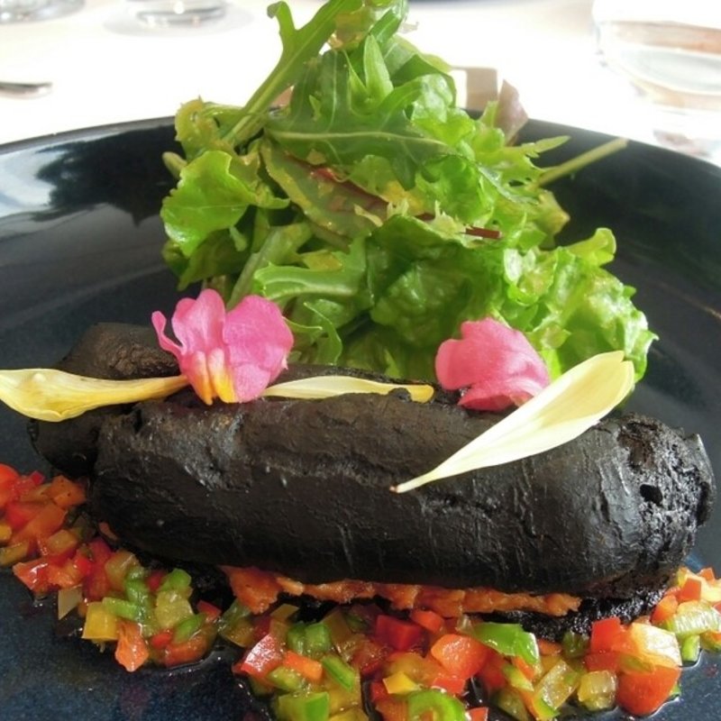 スープ前菜お魚料理お肉料理デザートコーヒー(ル・ヴァンキャトル )