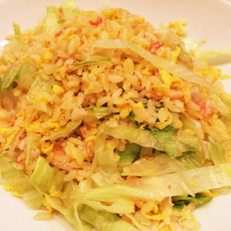 カニとレタスのチャーハン(中国料理 礼華 新宿店)