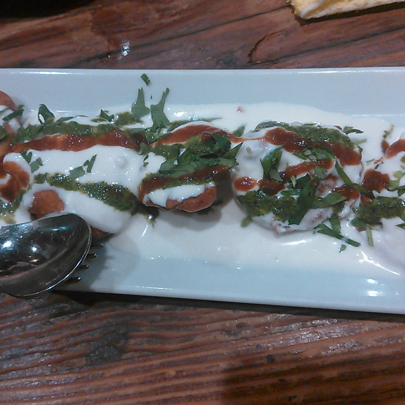 揚げナスのヨーグルトサラダ(グルガオン)