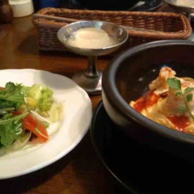 オムライス(洋食・小松亭)