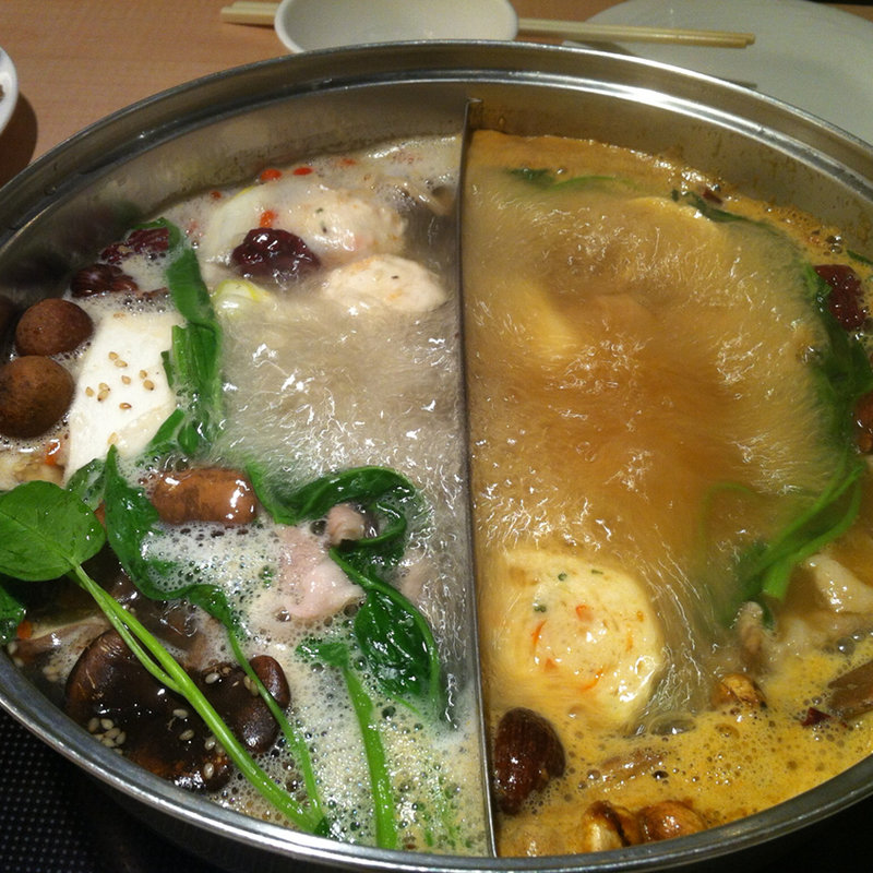 ◆米澤豚一番育ちしゃぶしゃぶ肉のセット(薬膳火鍋専門店天香回味 玉川高島屋Ｓ・Ｃ店)