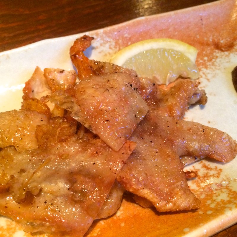 鶏皮(とさか 新宿本店)