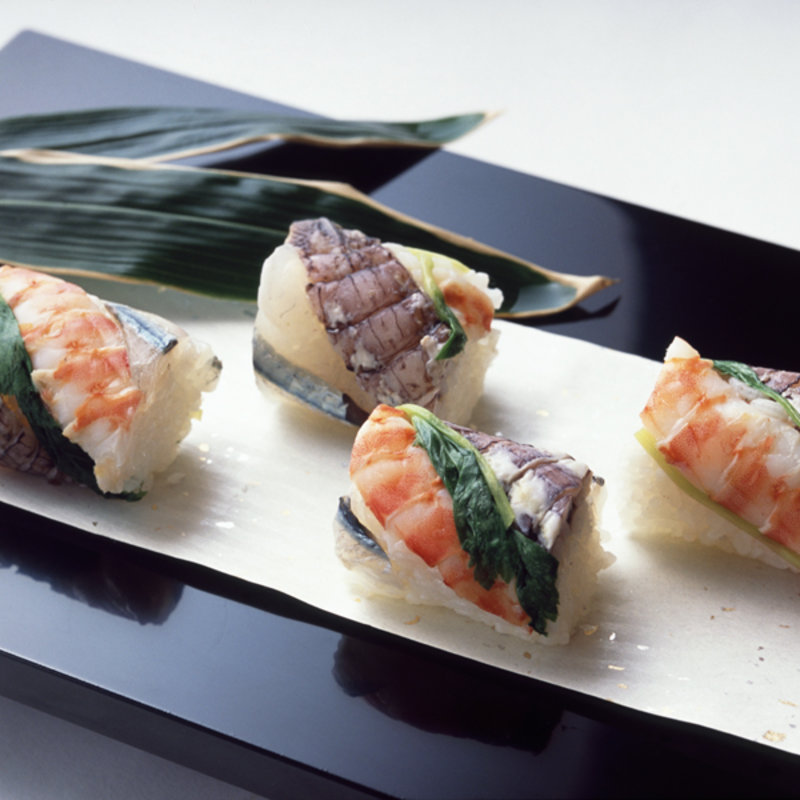 海老の押しずし(花懐石ふる林)