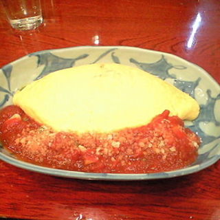 アボカドとモッツァラレチーズのトマトソースオムライス(洋食　浅草軒)