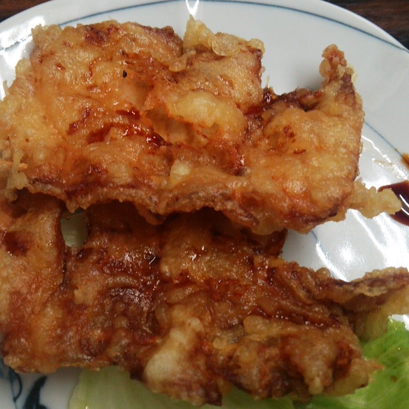 鮪トロ串天ぷら2本(くろば亭 本店)