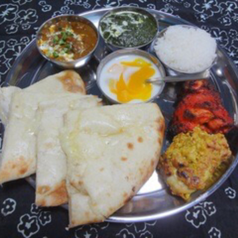 スペシャルセット(インドカレー・チャイ Chai)