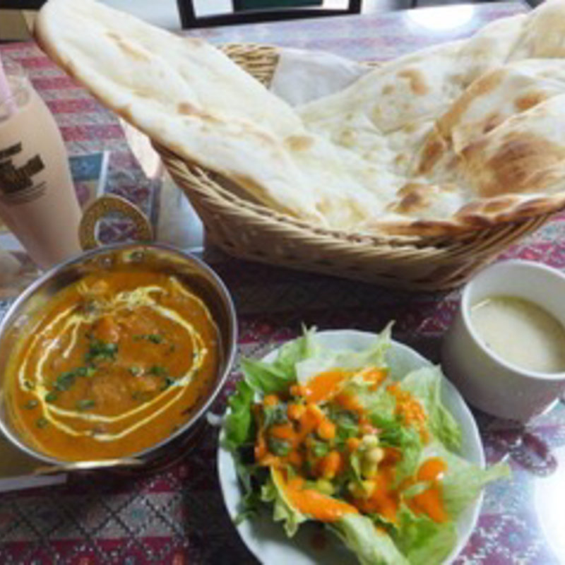 舞茸とチキンのカレー(インドカレー・チャイ Chai)