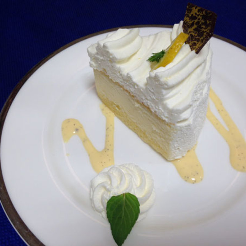 レモンケーキ(サロン･ド･テ クローバー )