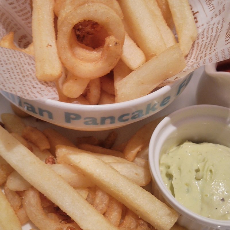 こぼれハワイアンフライドポテト(Hawaiian Pancake Factory 新宿ミロード店 （ハワイアンパンケーキファクトリー）)