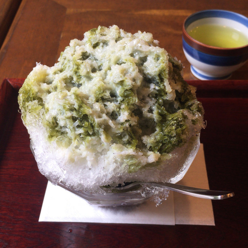 宇治金時ミルク(民芸茶屋　てらうち )