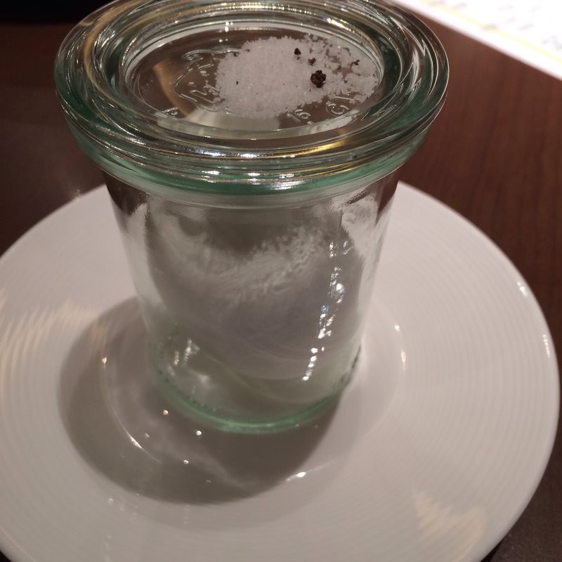 ゆで卵(ムッシュいとう )