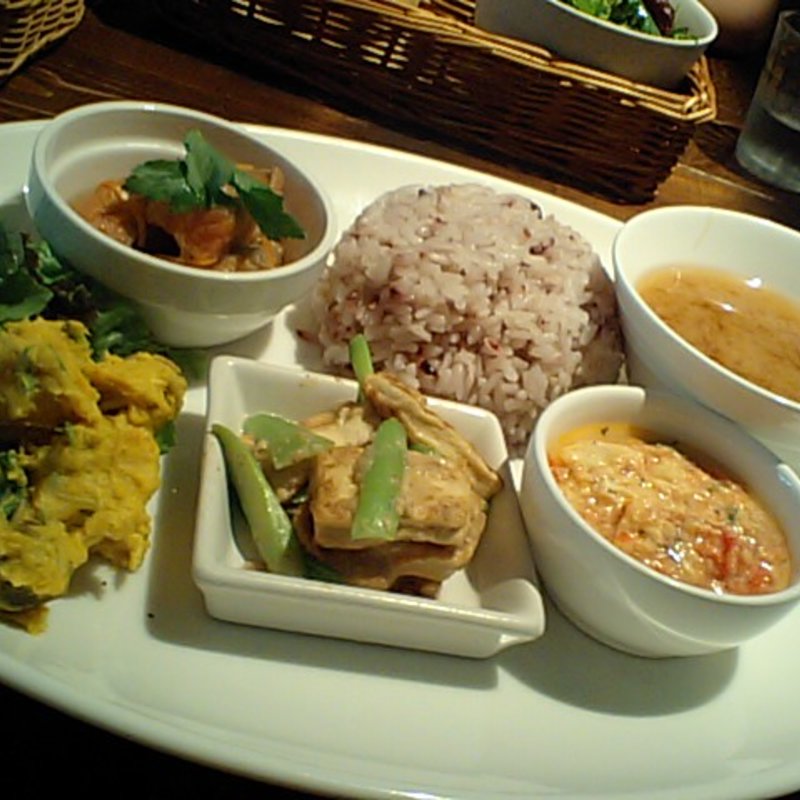 プレートランチ(Cafe martha)