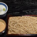 くるみ蕎麦と前菜セット(銀座 真田 本店)
