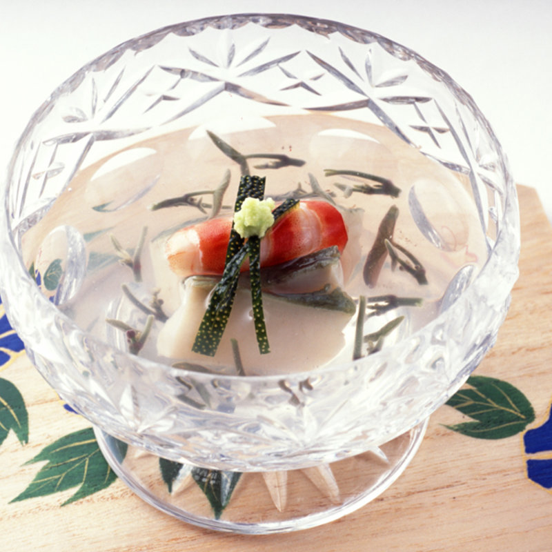 海老とホタテのジュレ添え(花懐石ふる林)