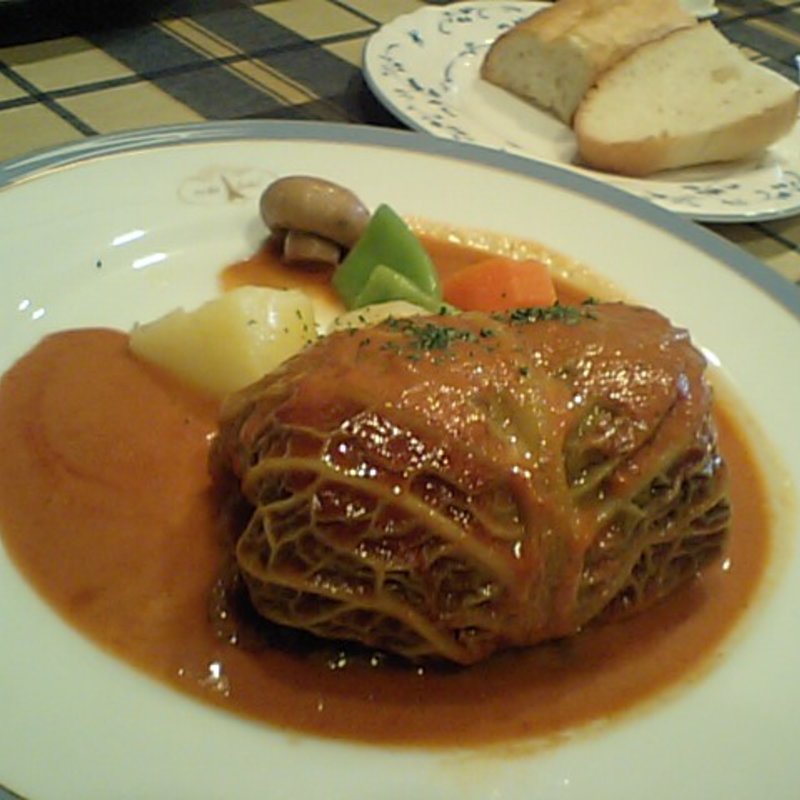 ロールキャベツ(Cafe et Bistrot Bonne Chere)