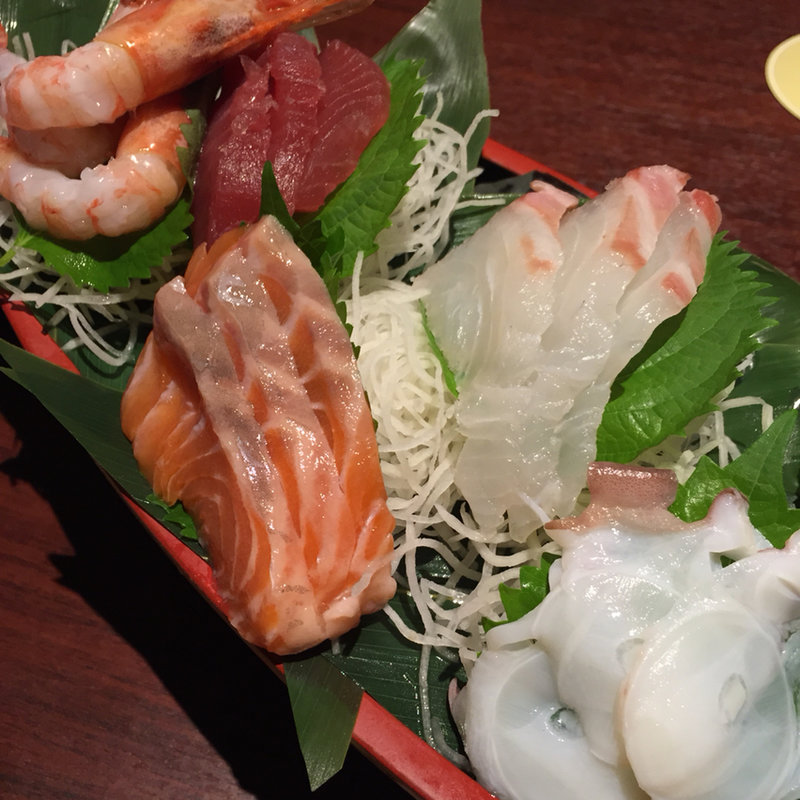 お造り5種盛り合わせ(小間蔵 亀岡駅前店)