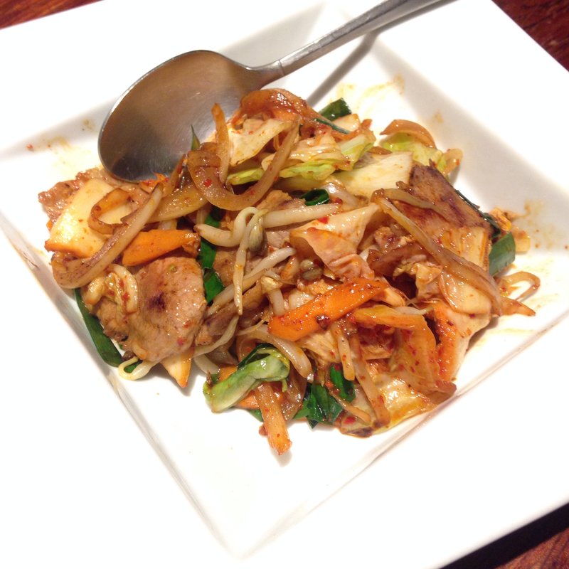 三田豚de豚キムチ炒め(飯家おかん ひま和り （ヒマワリ）)