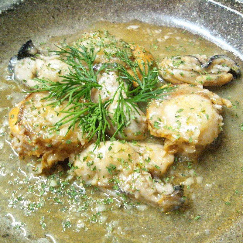 牡蠣とほたてのバターソテー(SOL （ソル）)