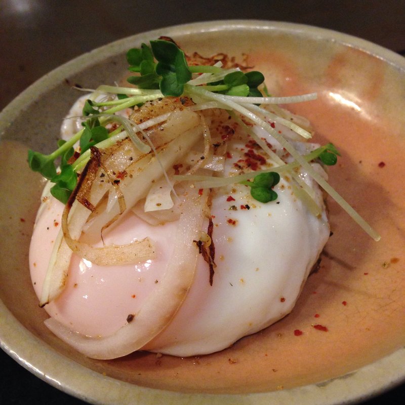 ハンバーグ(鉄板焼屋 人生の楽園 （じんせいのらくえん）)