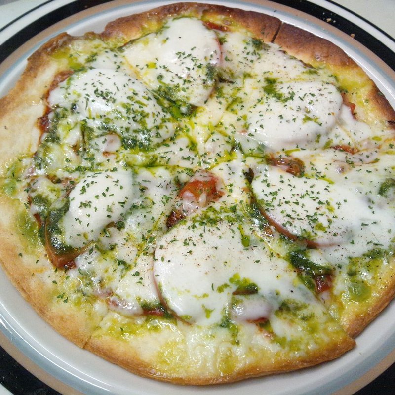 ピッツァ　マルゲリータ(SOL （ソル）)