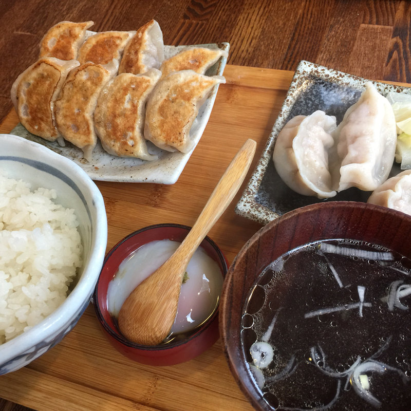 餃子(肉汁餃子製作所 ダンダダン酒場 代田橋)