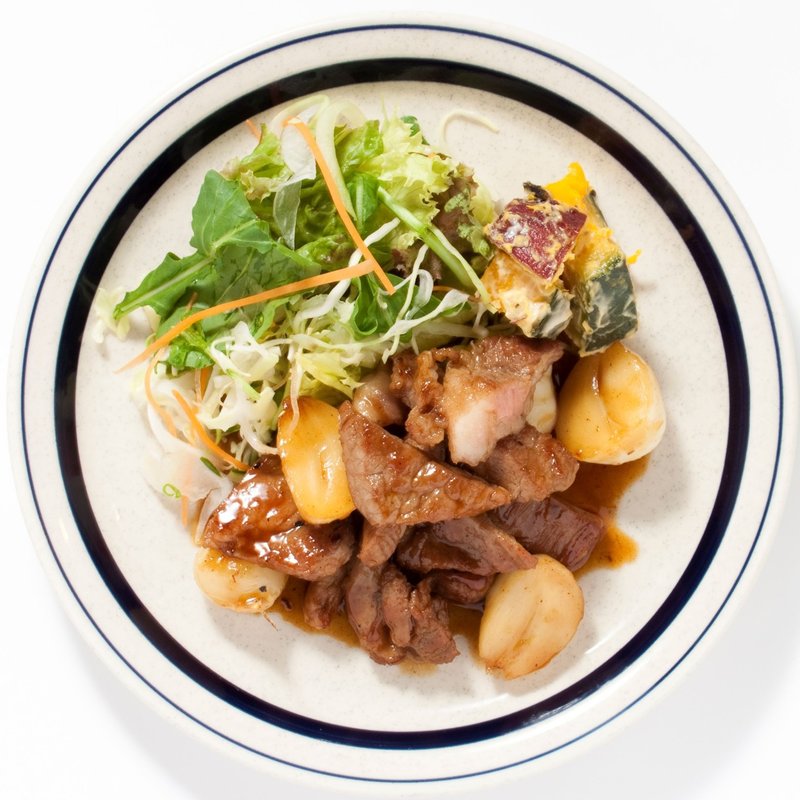 ハーブ三元豚トンテキ(一歩一歩のカフェ食堂)