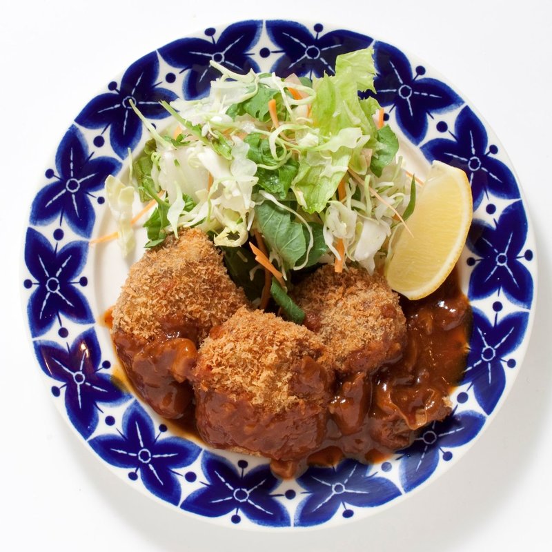 やわらか牛タンの一口カツ(一歩一歩のカフェ食堂)