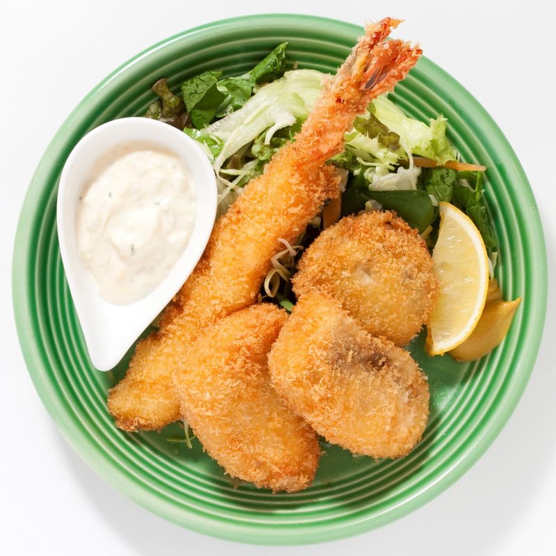 海鮮ミックスフライ(一歩一歩のカフェ食堂)