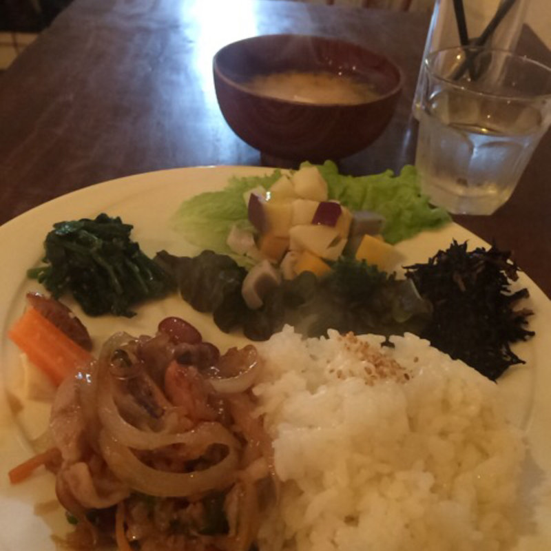 豚バラの生姜焼き定食(かみむら食堂)